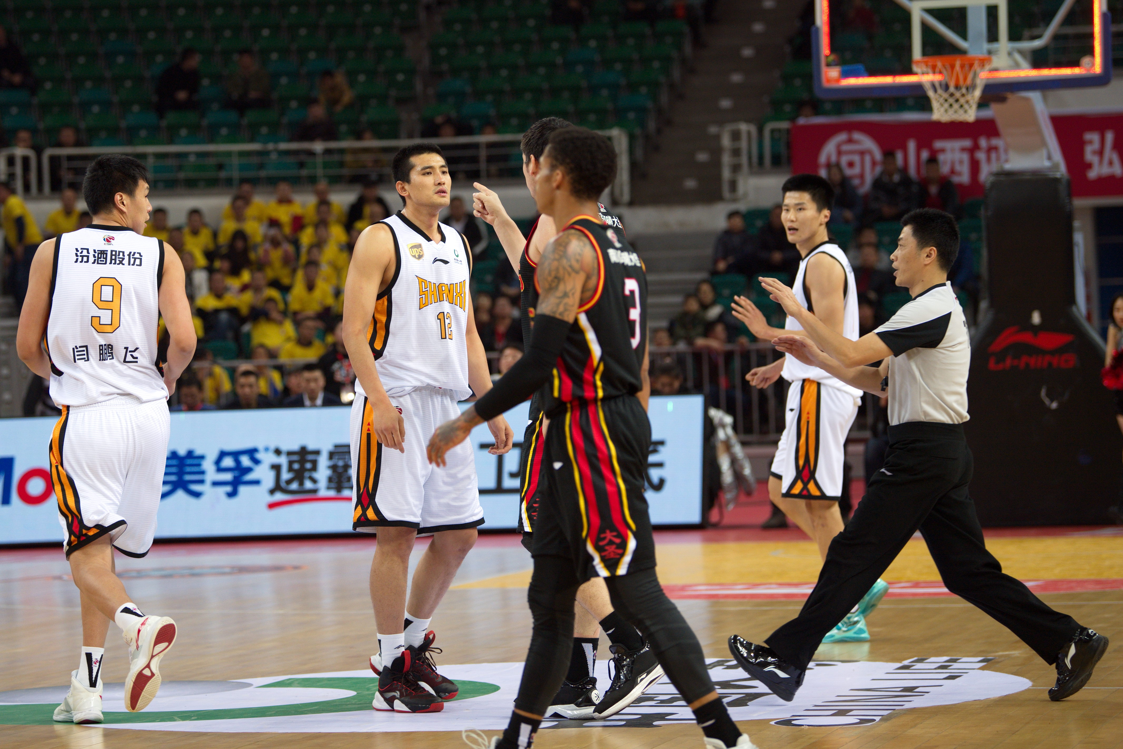 随后被Co 随后被Co