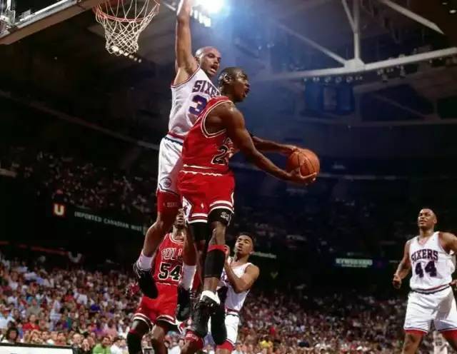 边路单挑 边路单挑