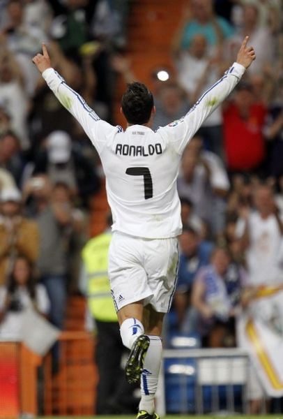 小队突击断 小队突击断